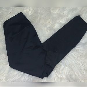 52: Women’s Contour Power High-Waist leggings